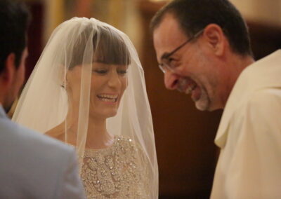 début de la cérémonie religieuse à l'église