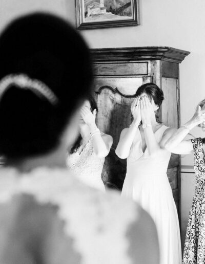 Mariage à Montpellier - découverte par les demoiselles d'honneur de la mariée