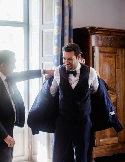 Mariage à Montpellier - le marié avec ses témoins