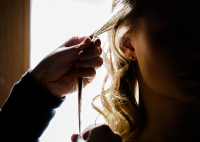 préparatifs de la mariée coiffure